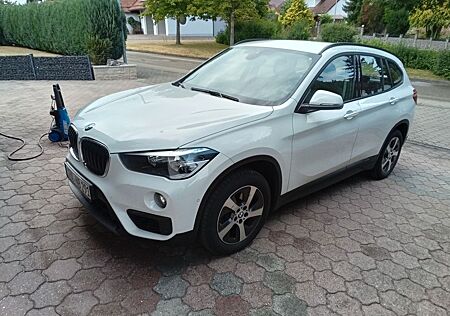 BMW X1 xDrive20i A Advantage Advantage