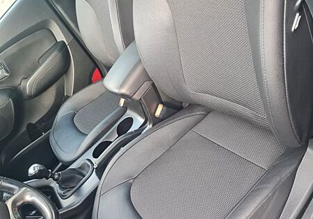 Hyundai ix35 blue 1.6l Finale Gold Paket 2WD Finale ...