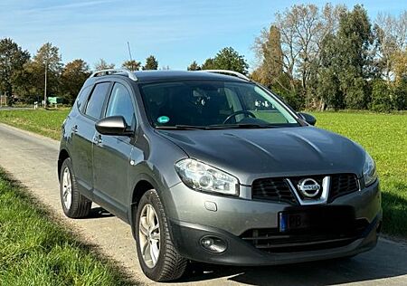 Nissan Qashqai+2 Qashqai+2 2.0 dCi 4x4 DPF TÜV 06/26