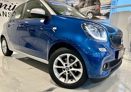 Smart ForFour PASSION LED PAKET PANORAMA SITZH TEMPOM