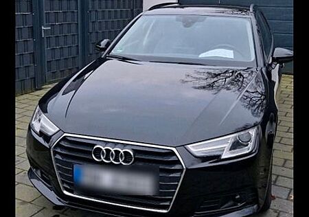 Audi A4 B9 Avant 2.0 TDI Virtual Cockpit |