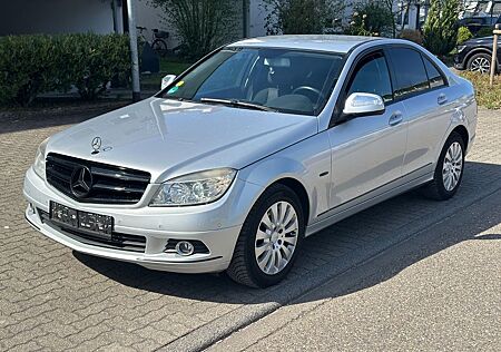 Mercedes-Benz C 180 Aut. Lim. guter Zustand!