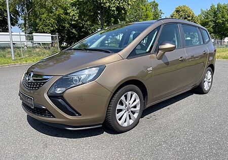 Opel Zafira C Tourer Active 2.0 d131 Ps AHK OrigKm