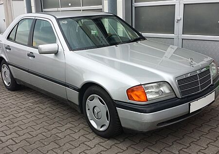 Mercedes-Benz C 180 C-Klasse Lim. TÜV NEU