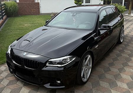 BMW 530 5er xDrive Touring Sport-Aut.