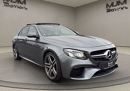 Mercedes-Benz E 63 S AMG 4Matic+ Pano-Burmester-360°