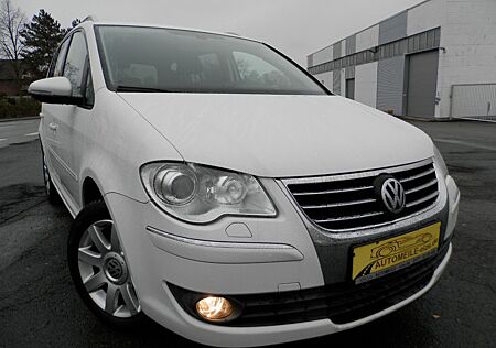VW Touran Volkswagen Highline*Motor neu*Sitzhzg.*NAVI*PDC*ALU*