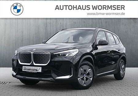 BMW iX1 eDrive20 DAB LED RFK Parkassistent Shz PDC