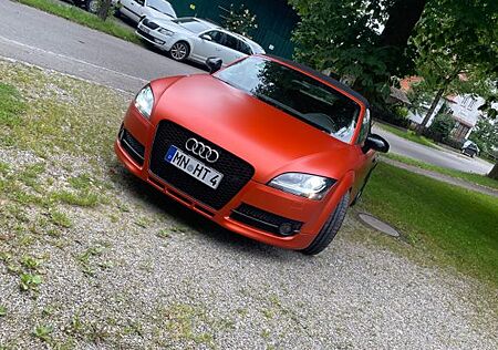 Audi TT Roadster 2.0 TFSI -