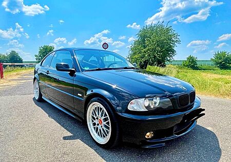 BMW 325CI E46 M-Paket Schalter! Rostfrei! Leder!