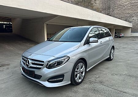 Mercedes-Benz B 200 CDI / d Aut. LED Navi PDC SHZ TOP ZUSTAND!