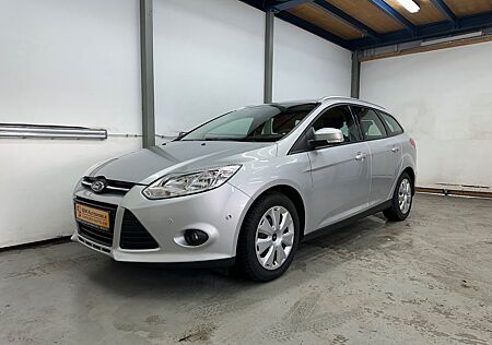 Ford Focus 1,6 Trend Turnier TOPZUSTAND