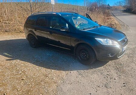Ford Focus 1,6 Ti-VCT Black Magic Turnier Black Magic