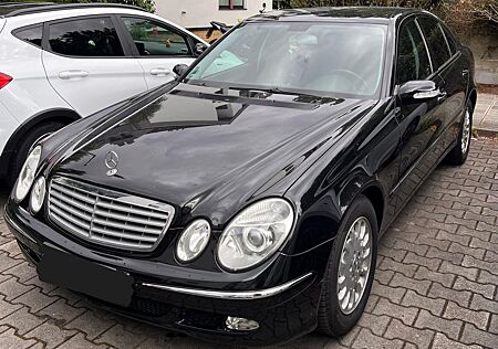 Mercedes-Benz E 200 K | Gepflegt | TÜV bis 01/2027 | Allwetter