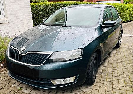Skoda Rapid 1.4 TDI DSG Ambition Ambition