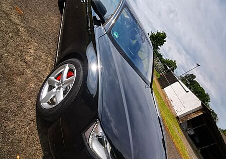 Audi A8 4.2 TDI tiptronic quattro