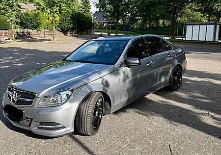 Mercedes-Benz C 220 CDI AVANTGARDE AVANTGARDE