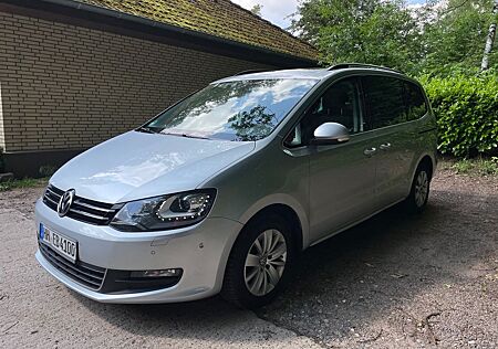 VW Sharan Volkswagen Sharan2.0 TDI DSG BlueMot*Aut*Panorama*Navi*Klim