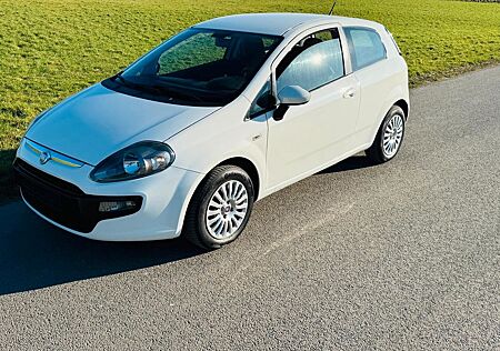 Fiat Punto 1.4 8V Start&Stopp Sport TüvNeu