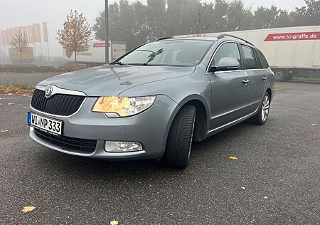 Skoda Superb 2.0 TDI DSG Family Combi Family