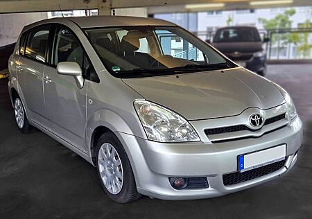 Toyota Corolla Verso 2.2-l-D-4D Sol