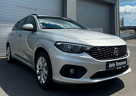 Fiat Tipo 1.4 Easy Grigo Garbato/Navi/Bluetooth/PDC