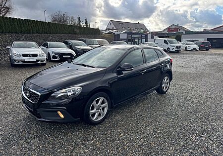 Volvo V40 Cross Country Momentum Automatik PDC