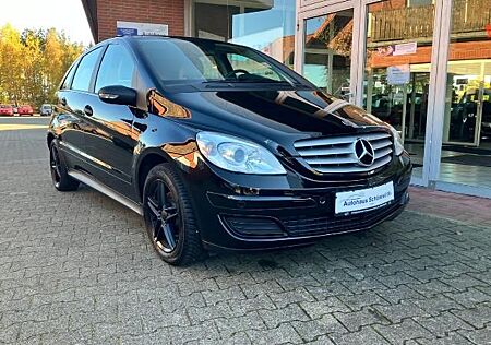 Mercedes-Benz B 150 Panorama, PDC, SHZ, LM, Navi