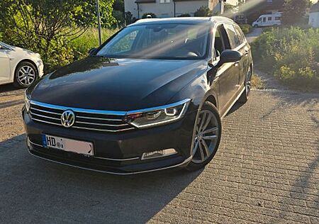 VW Passat Volkswagen 2.0 TDI 4M DSG Pano Dynaudio Matrix