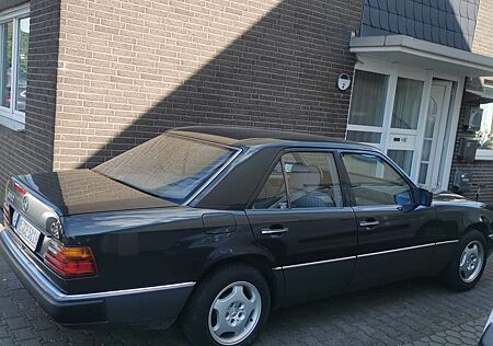 Mercedes-Benz 300 D Turbodiesel