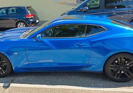 Chevrolet Camaro 6.2 V8 AT -