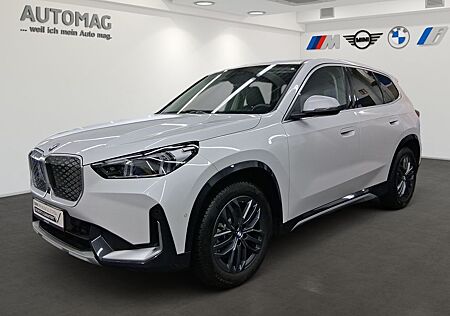 BMW iX1 xDrive30 X-Line*Driving Assist Prof.*HeadUp*