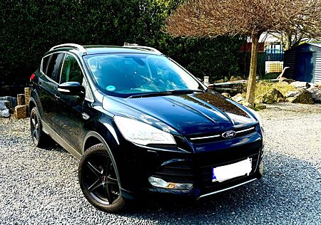 Ford Kuga EcoBoost 2x4 110kW