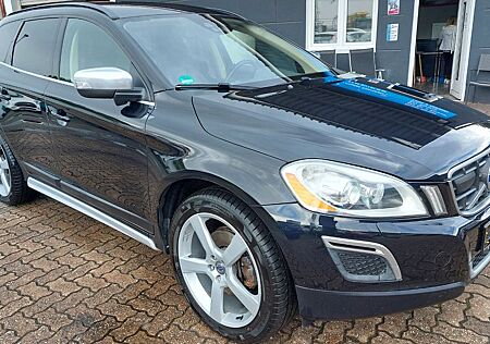 Volvo XC 60 R-Design AWD Leder Navi Standheizung AHK