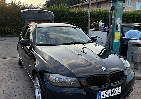 BMW 330d Touring Edition Exclusive