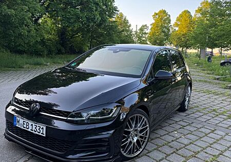 VW Golf Volkswagen 2.0 TDI 135kW SCR DSG GTD GTD