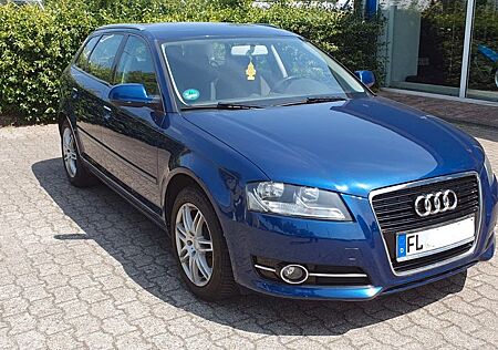 Audi A3 1.2 TFSI Top Zustand, 8x Bereift, TÜV 2026