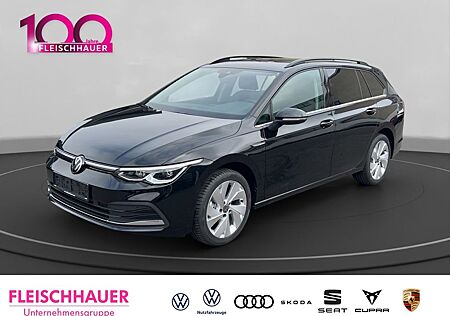 VW Golf Volkswagen VIII Style eTSI DSG+NAVI+ACC+KLIMAAUT+SHZ