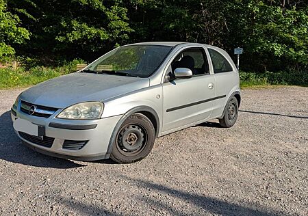 Opel Corsa 1.0 -