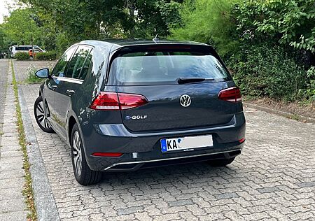 VW Golf Volkswagen eGolf uranograu, CCS, CarPlay