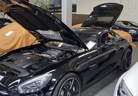 Mercedes-Benz AMG GT 4.0 V8 DCT -