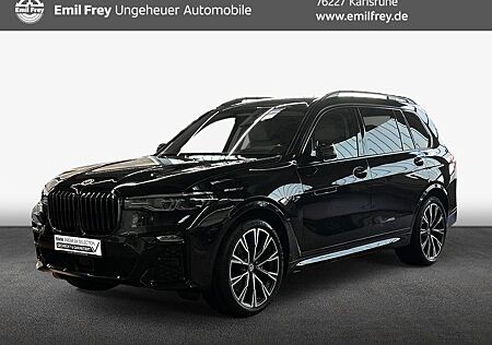 BMW X7 M50i