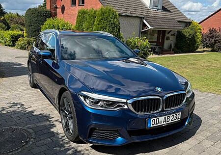 BMW 530d xDrive Touring Top Ausstattung (Facelift)