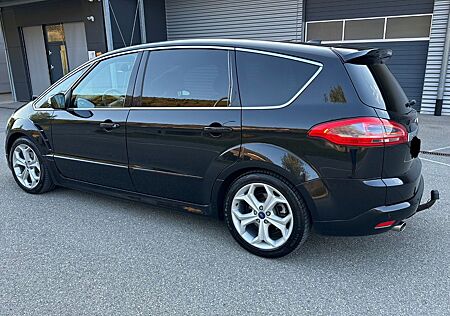 Ford S-Max 2,2 TDCi Titanium Premium Soundsystem AHK