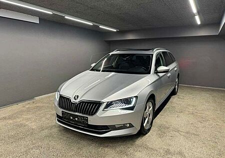Skoda Superb 2.0 TDI SCR 140kW DSG 4x4 Style Combi