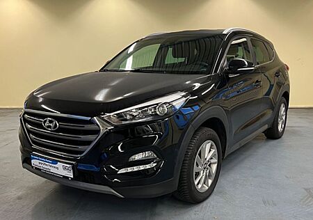 Hyundai Tucson 1.6 GDI AHK+NAVI+LED+SZH+1.HAND