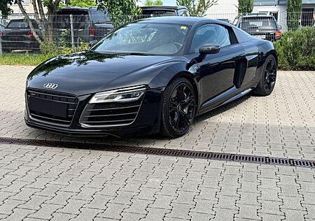Audi R8 Coupe 5.2 FSI plus quattro/Carbon/Ceramik
