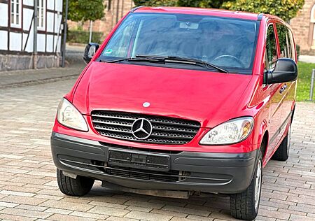 Mercedes-Benz Vito 2.2 CDI Automatik 8 Sitze Klima. 4X4 Allrad