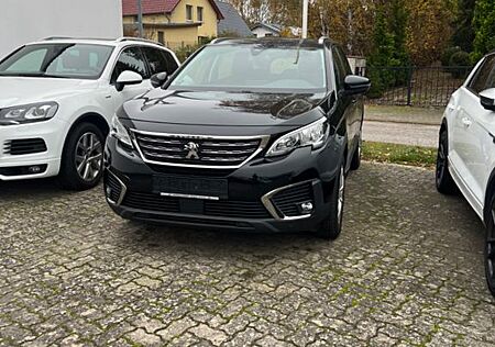 Peugeot 5008 Active Business Navi AHK Autom