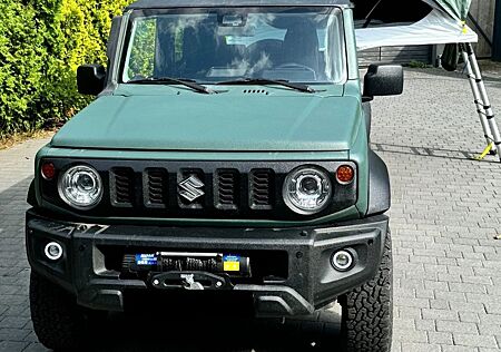 Suzuki Jimny 1.5 ALLGRIP Comfort+ mit 102 PS